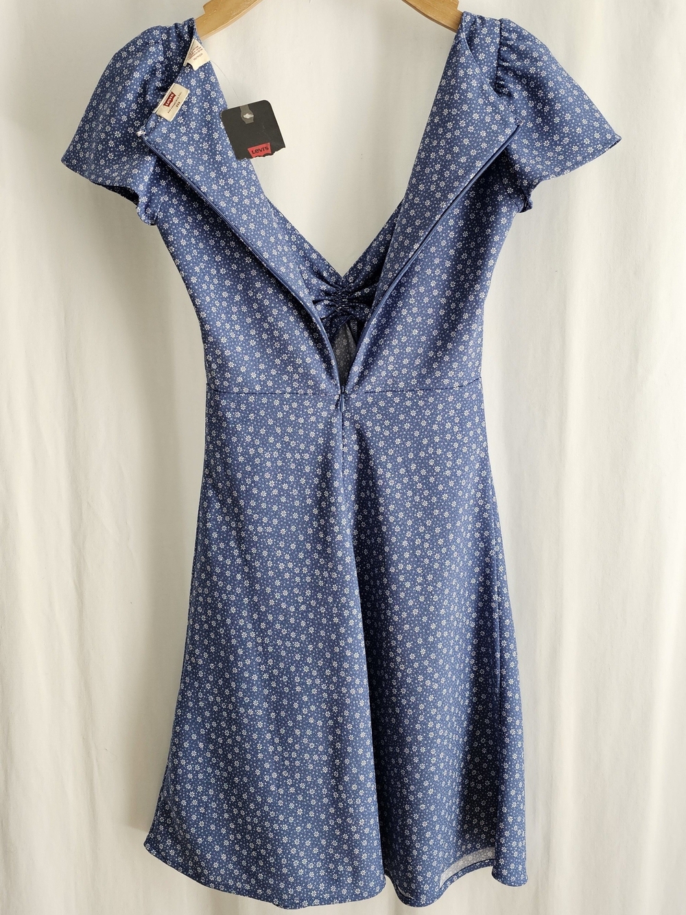 Levi's Blue & White Floral Delray Short Sleeve Mini Dress - Picture 7 of 15